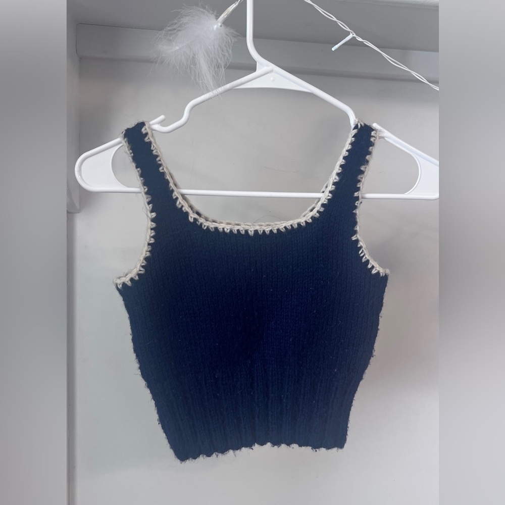 FINAL PRICE Vintage Handmade Wool Knit Tank - Picture 3 of 4